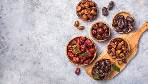 date varieties in uae
